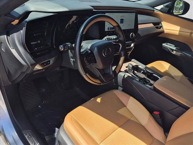 Used 2024 Lexus RX 350 Premium w/ Cold Area Package FWD image 10