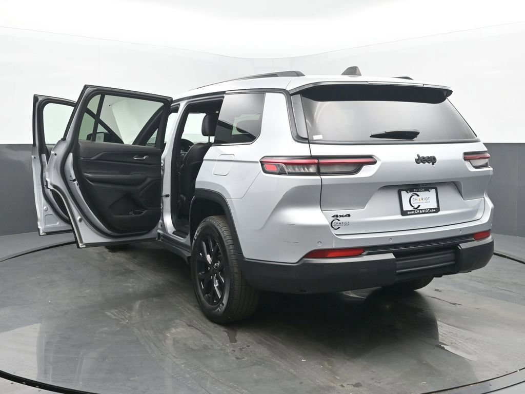 Used 2024 Jeep Grand Cherokee L Laredo image 58
