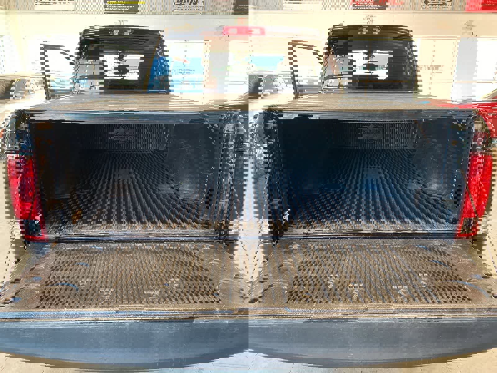 Used 2019 RAM 1500 Classic SLT image 27