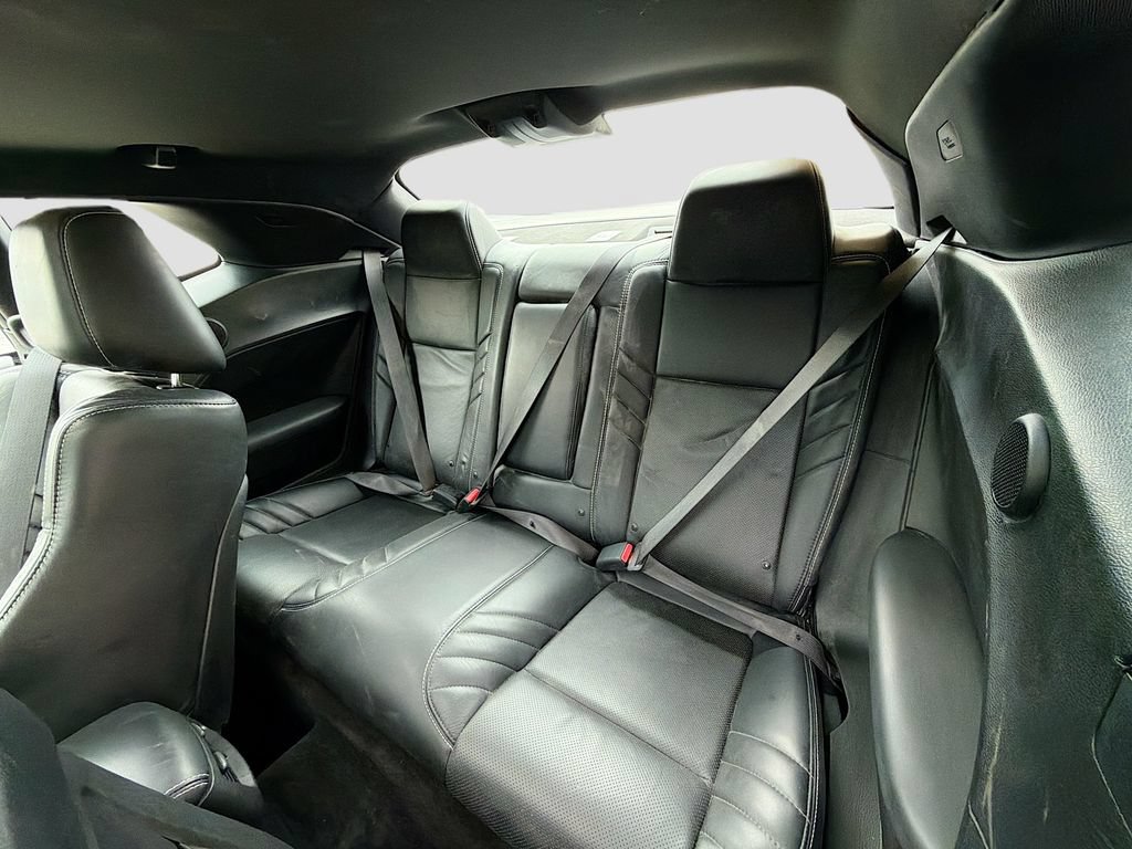 Used 2022 Dodge Challenger SRT Hellcat w/ Plus Package RWD image 25