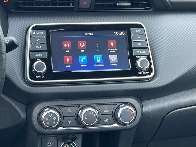 New 2025 Nissan Kicks Play S FWD image 15