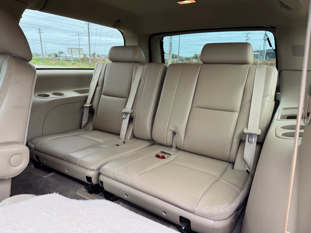 Used 2012 Chevrolet Suburban LTZ AWD/4WD image 12