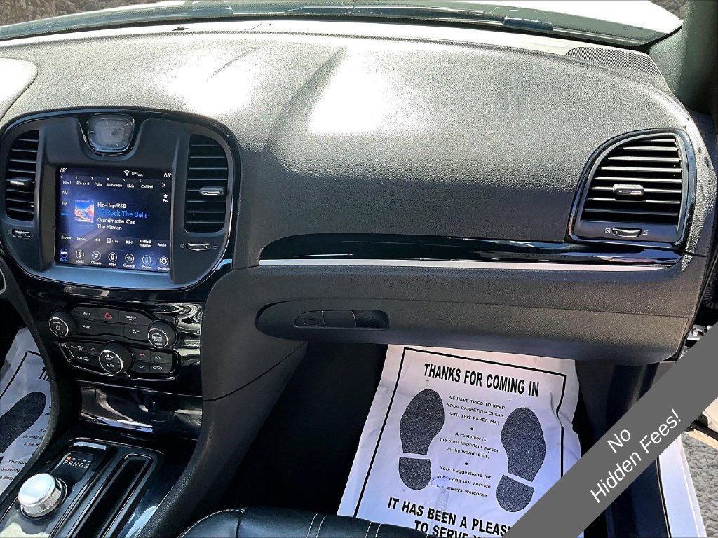 Used 2019 Chrysler 300 S RWD image 14