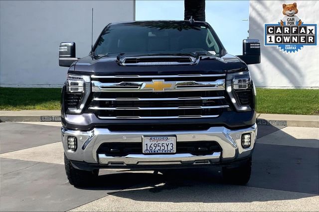 Used 2024 Chevrolet Silverado 2500 LTZ w/ LTZ Convenience Package image 3