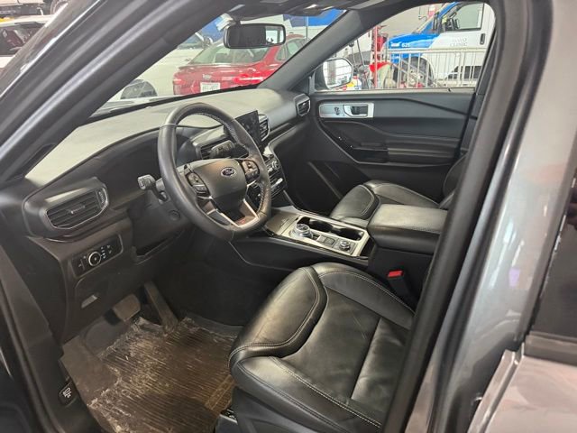 Used 2023 Ford Explorer ST w/ Equipment Group 401A image 5