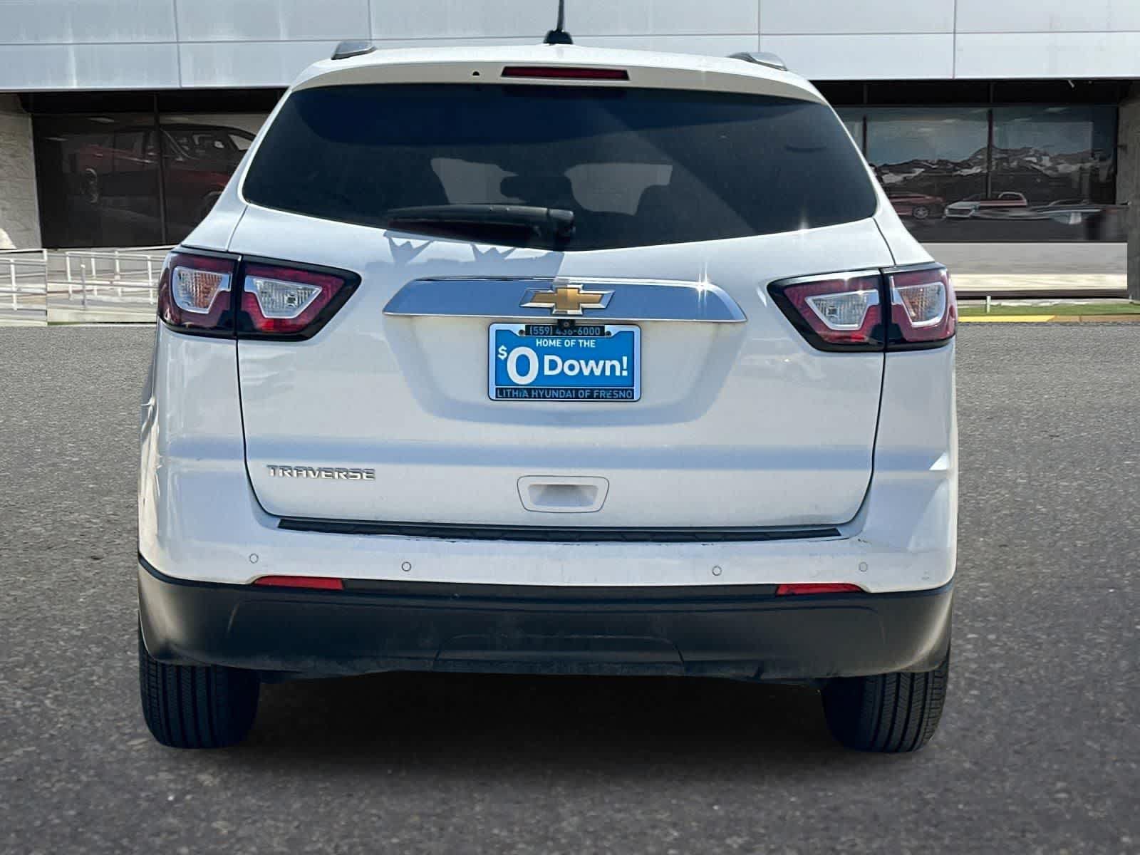 Used 2017 Chevrolet Traverse LS FWD image 8