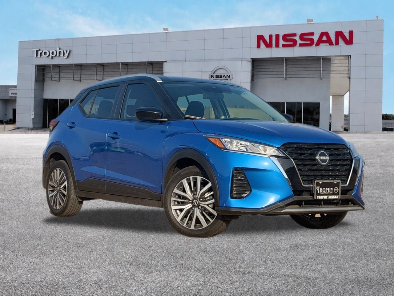 Certified 2024 Nissan Kicks SV FWD image 1