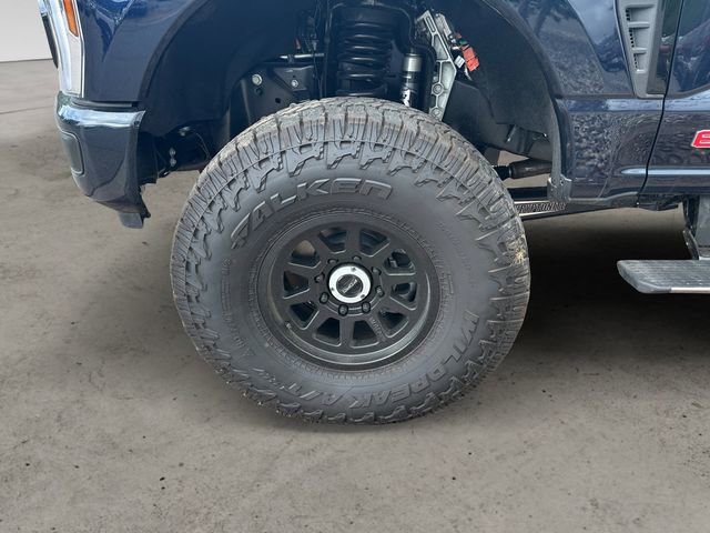 Used 2025 Ford F250 Lariat w/ Lariat Ultimate Package image 12