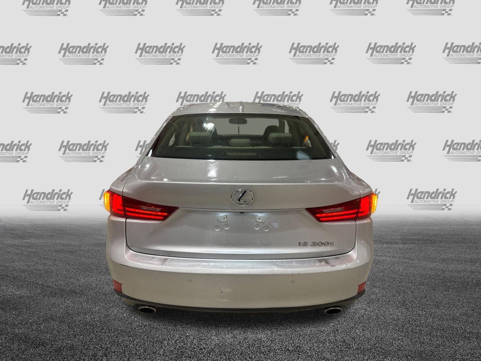 Used 2016 Lexus IS 200t w/ Premium Package RWD image 45