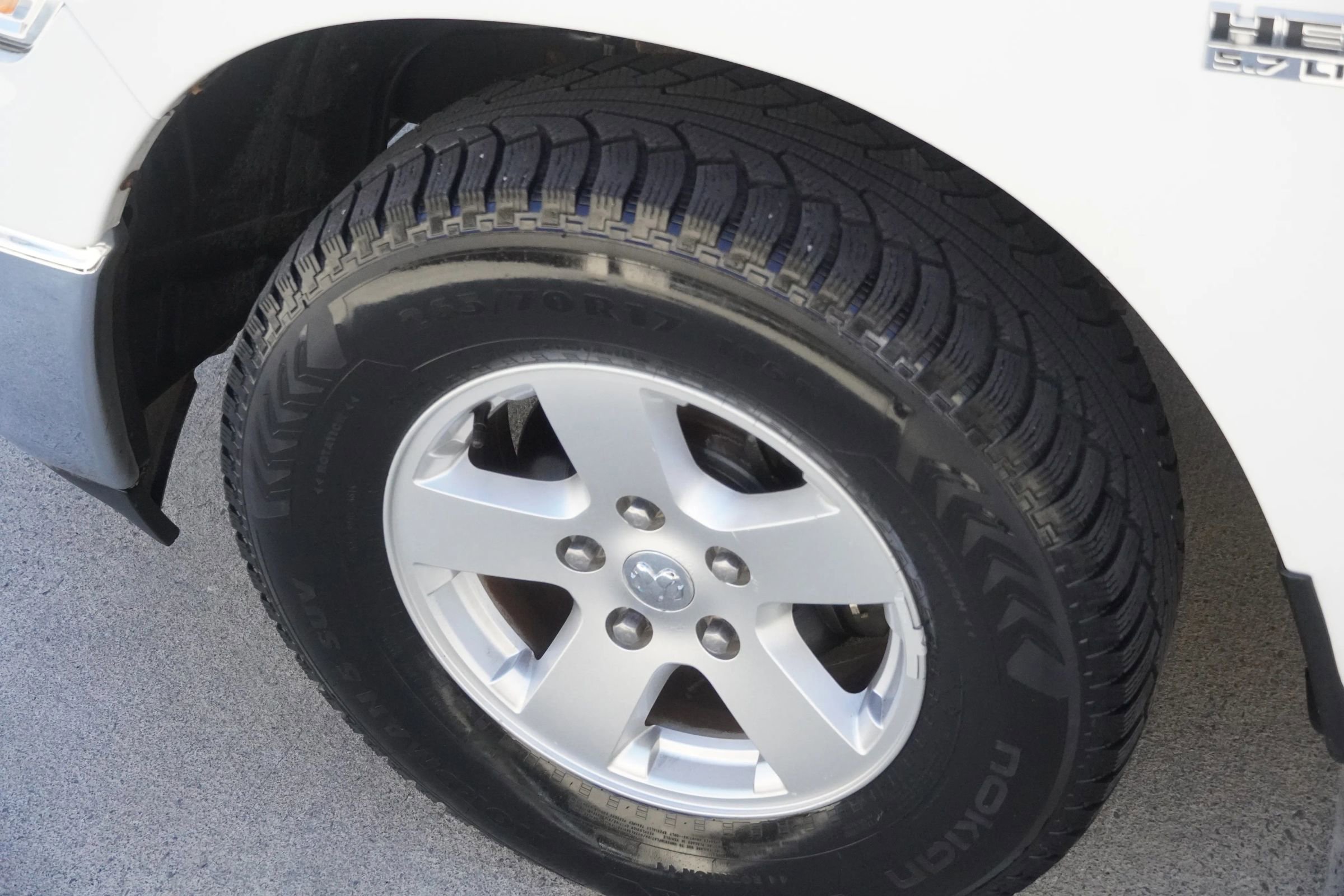 Used 2012 RAM 1500 Classic SLT w/ Luxury Group image 40