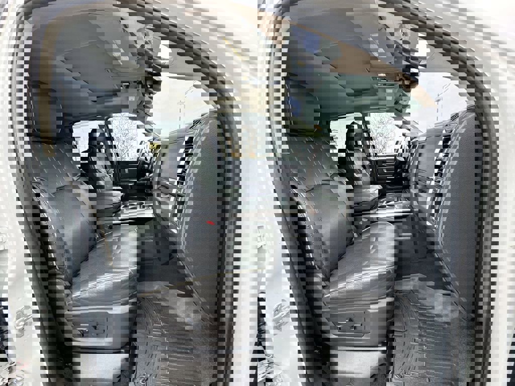 Used 2014 RAM 2500 Limited image 31