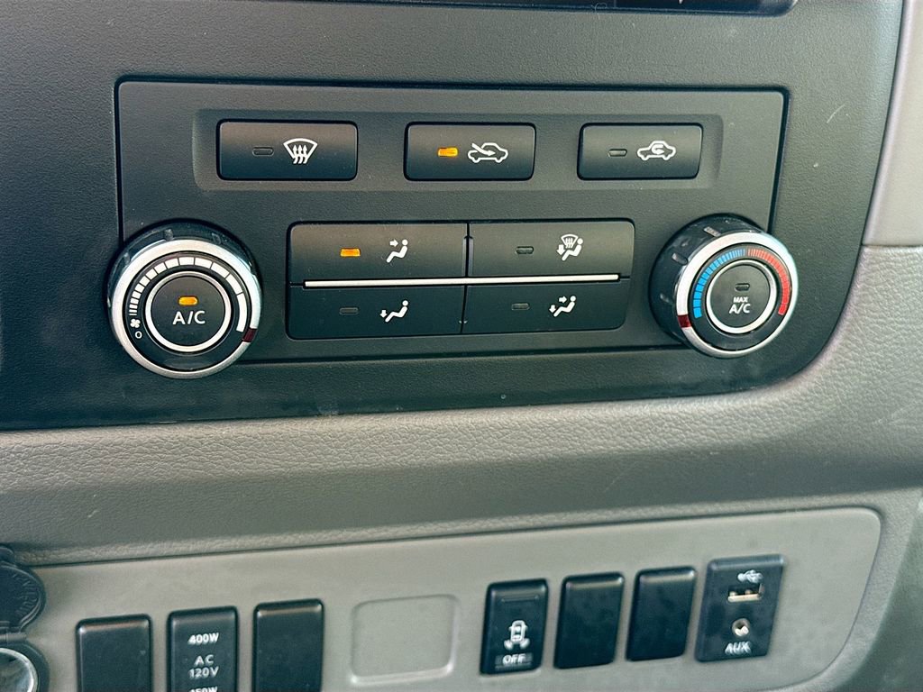 Used 2018 Nissan NV 2500 SV w/ Navigation Package image 8