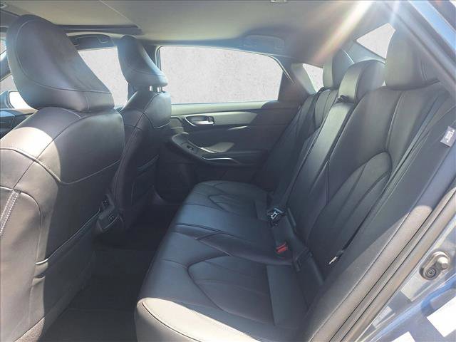 Used 2019 Toyota Avalon XLE w/ Moonroof Package FWD image 16