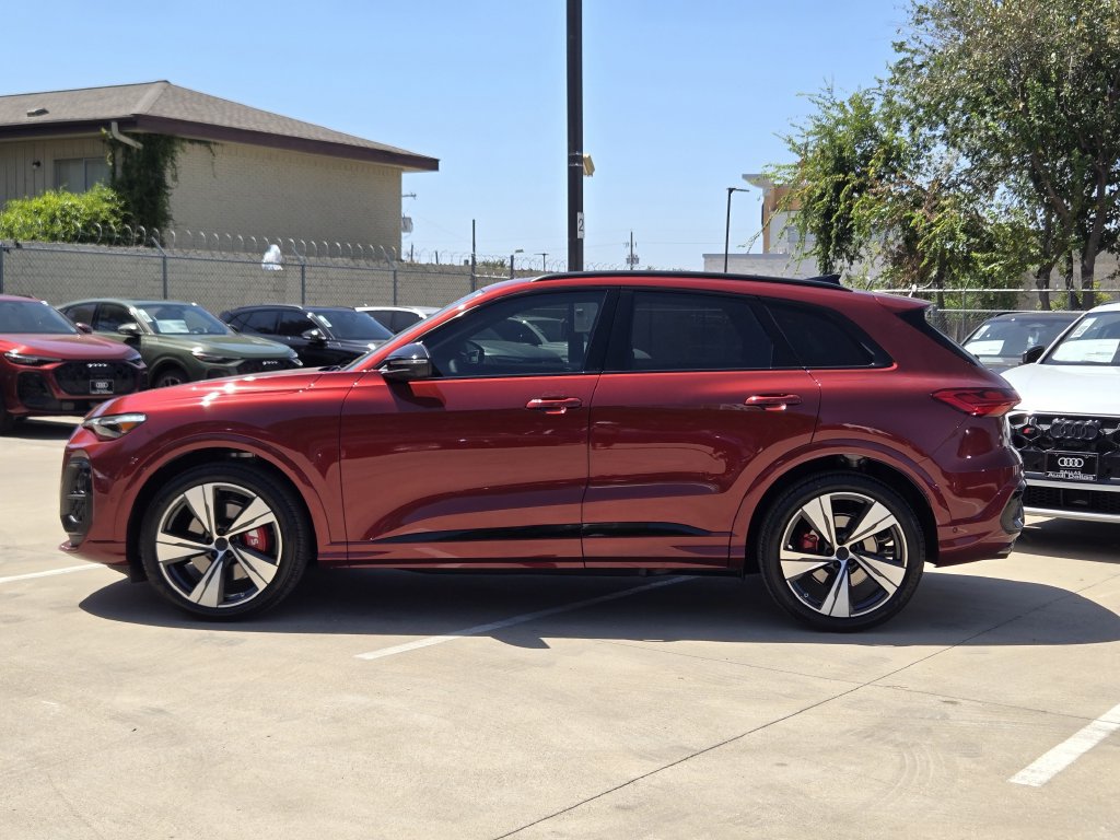 New 2026 Audi SQ5 Prestige AWD/4WD image 7