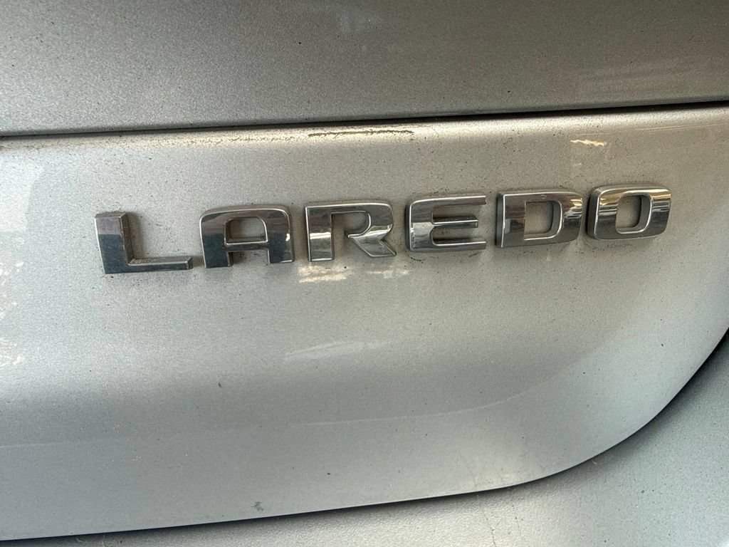 Used 2021 Jeep Grand Cherokee L Laredo w/ Luxury Tech Group I AWD/4WD image 10