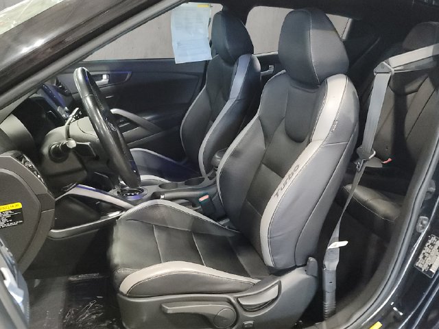 Used 2017 Hyundai Veloster Turbo w/ Tech Package 02 FWD image 7