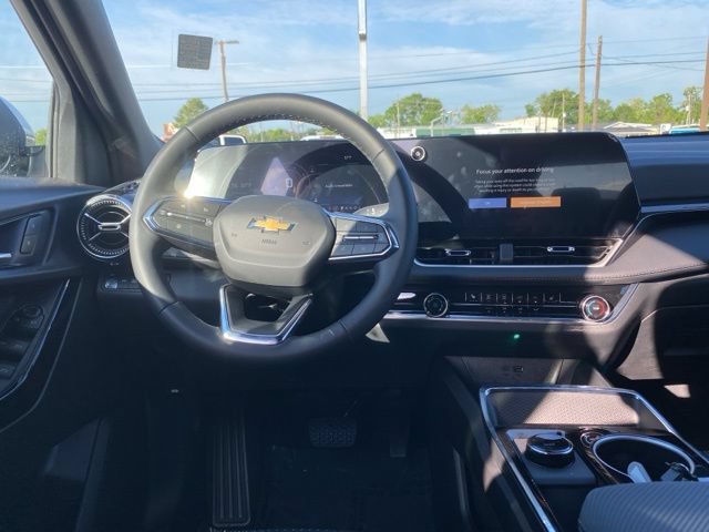 New 2026 Chevrolet Equinox LT w/ Safety and Technology Package AWD/4WD image 19
