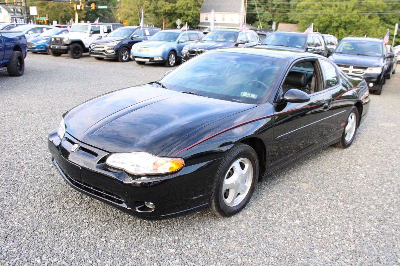 Used 2002 Chevrolet Monte Carlo SS w/ Preferred Equipment Group FWD image 2