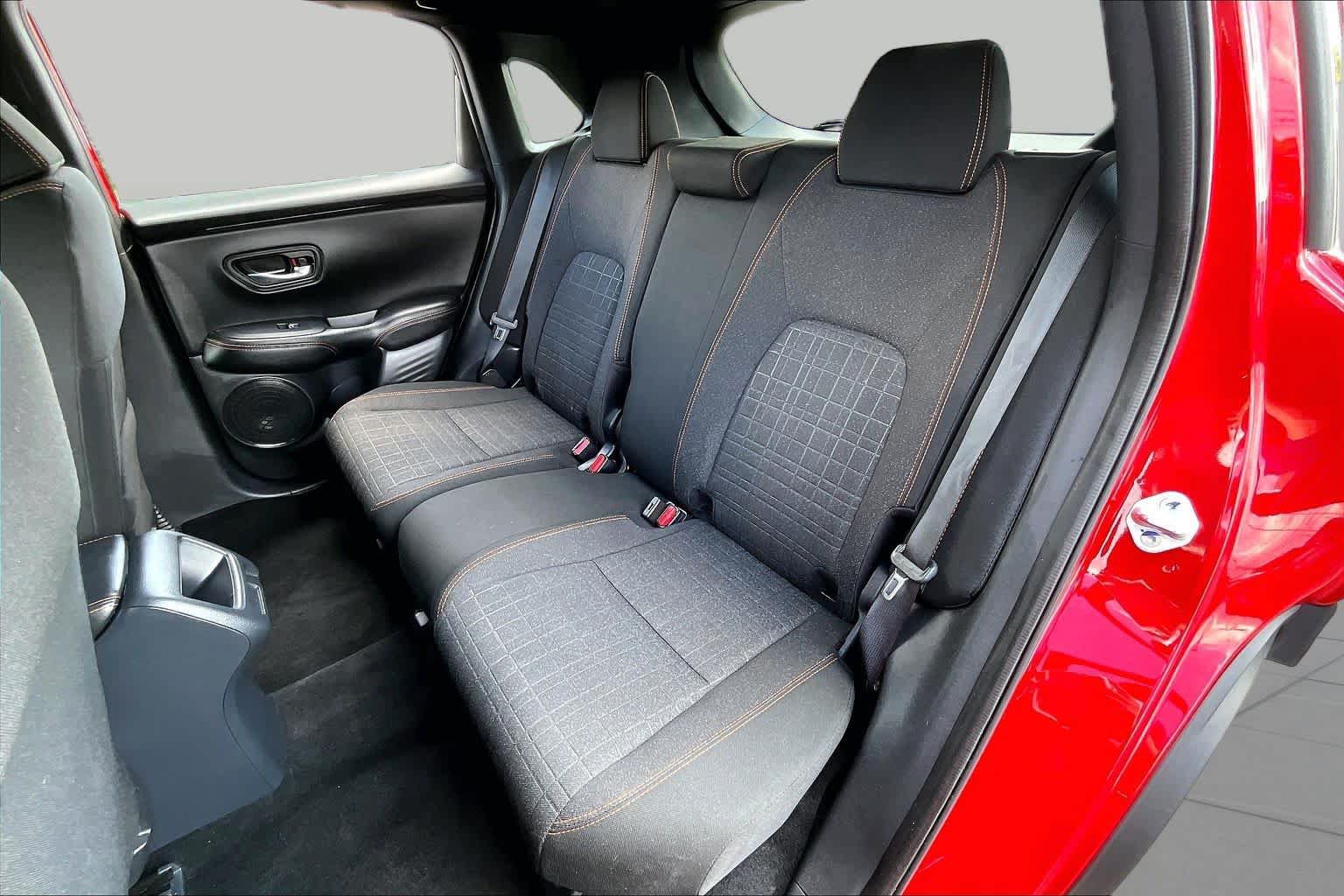 Used 2025 Honda HR-V Sport image 19