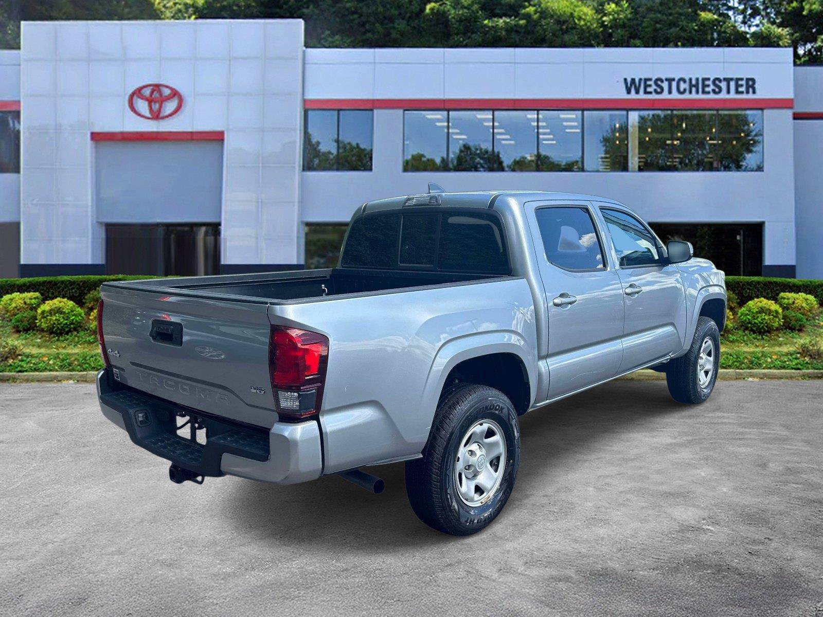 Certified 2023 Toyota Tacoma SR AWD/4WD image 7