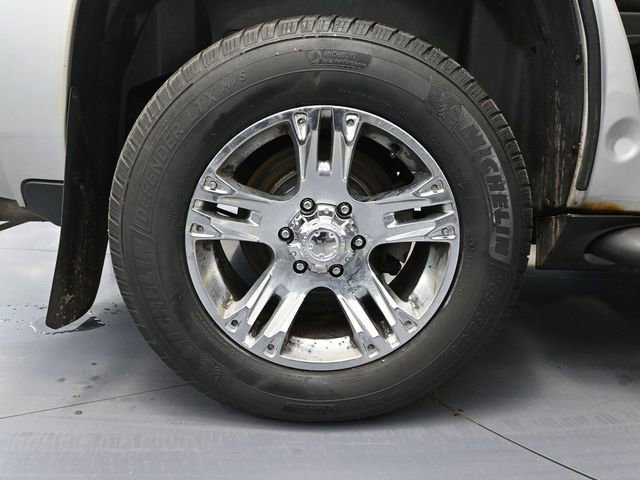 Used 2010 Chevrolet Tahoe LT w/ Luxury Package image 16