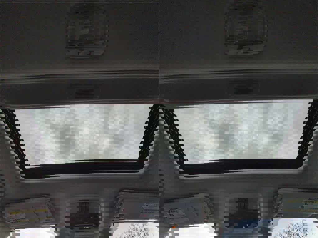 Certified 2022 Subaru Crosstrek 2.0i Premium w/ Moonroof Package image 23