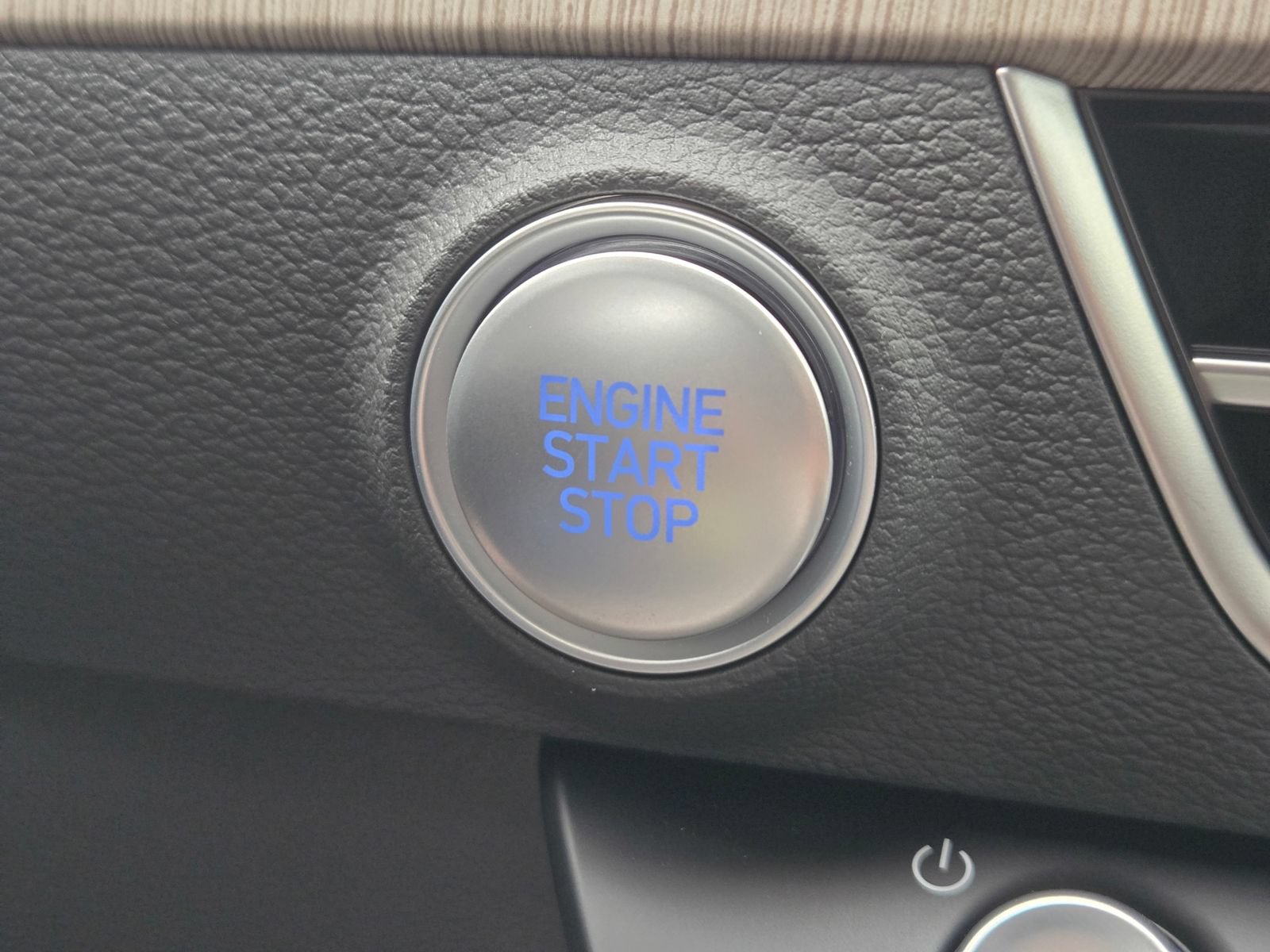New 2026 Hyundai Sonata Blue FWD image 15