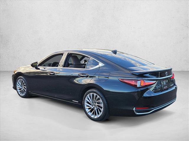 Used 2022 Lexus ES 300h w/ Accessory Package FWD image 7