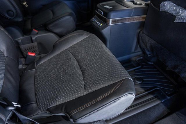 New 2026 Toyota Sienna Platinum image 35