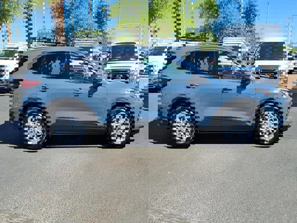 Certified 2023 Ford Escape Active image 3