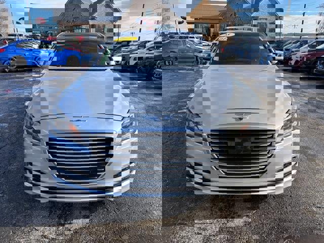 Used 2015 Hyundai Genesis 3.8 w/ Option Group 04 image 2