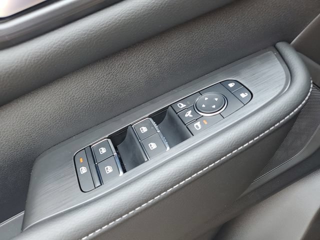 New 2026 Nissan Armada SL w/ Captain's Chari Seat Package AWD/4WD image 25