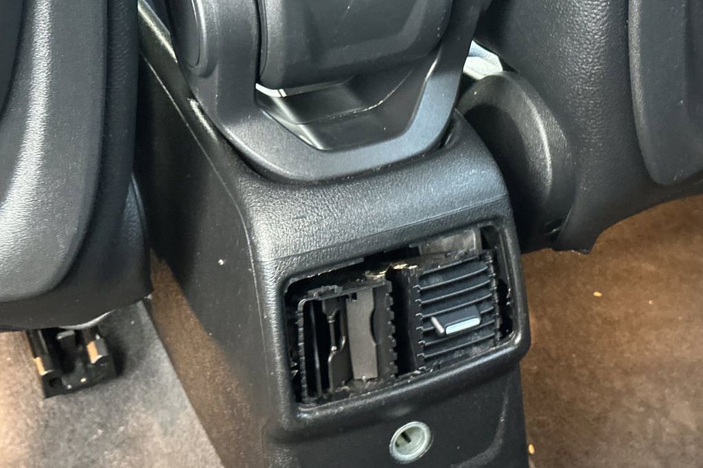 Used 2018 BMW X1 sDrive28i image 13