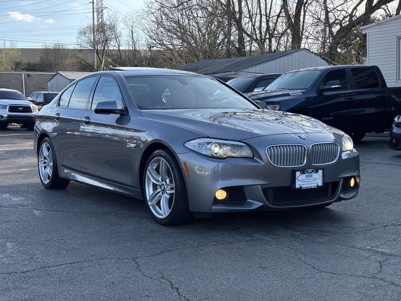 Used 2013 BMW 550i xDrive Sedan image 2