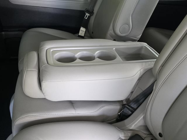 Used 2020 Honda Odyssey Touring image 11