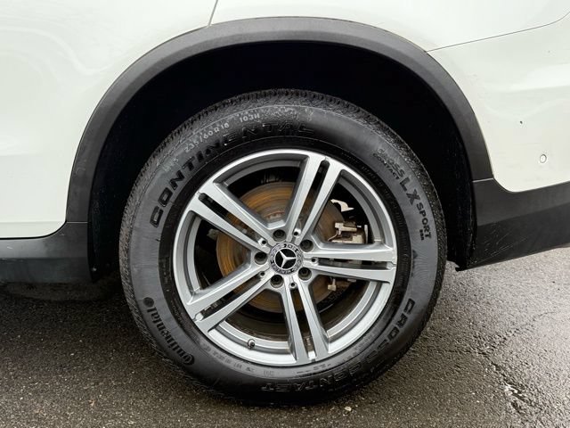 Used 2021 Mercedes-Benz GLC 300 4MATIC image 17
