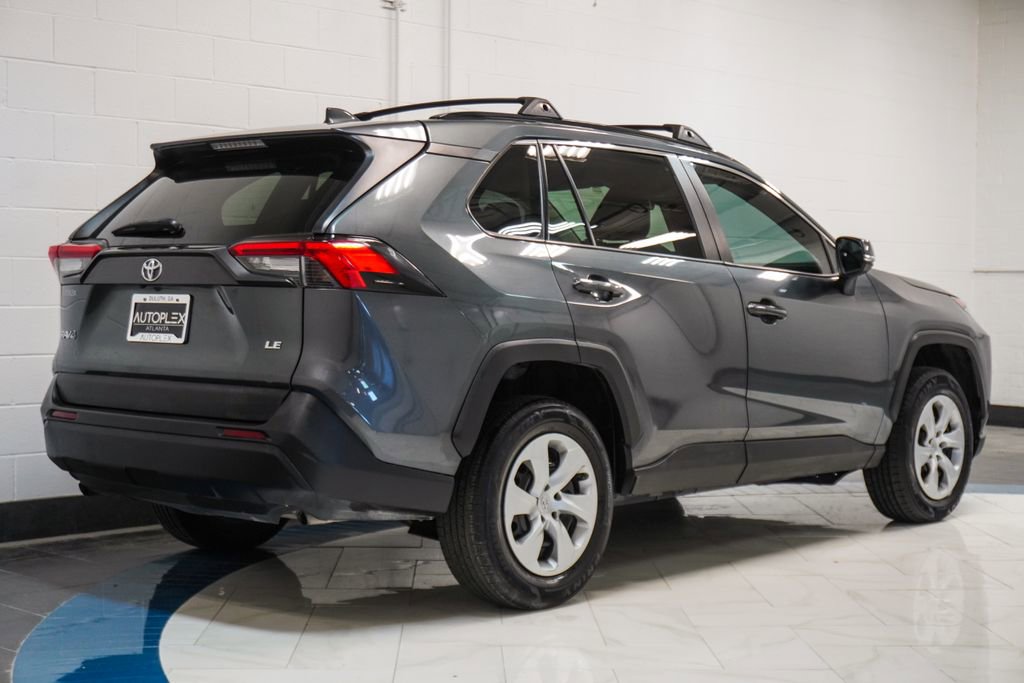 Used 2020 Toyota RAV4 LE image 26