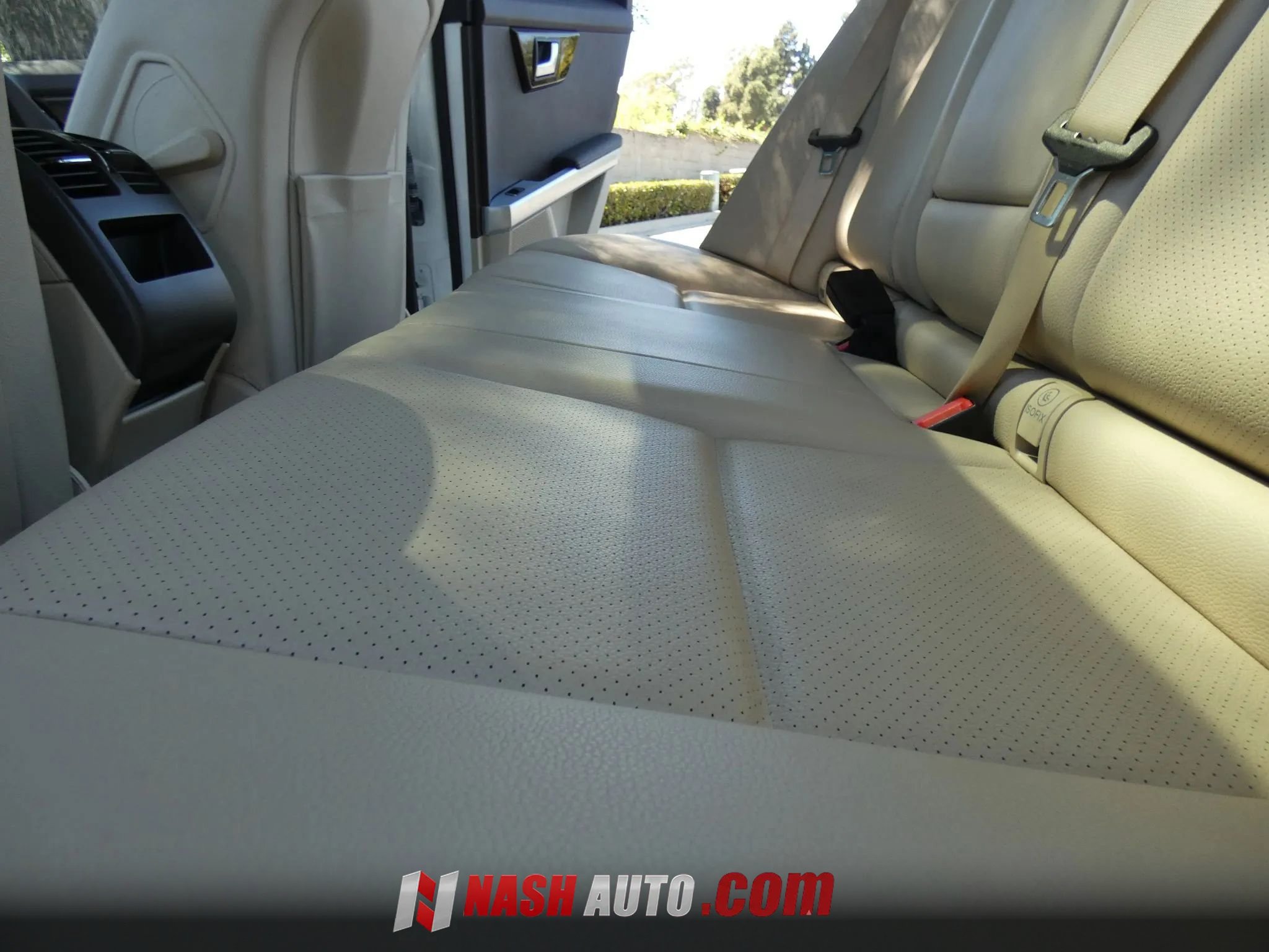 Used 2015 Mercedes-Benz GLK 350 2WD image 30