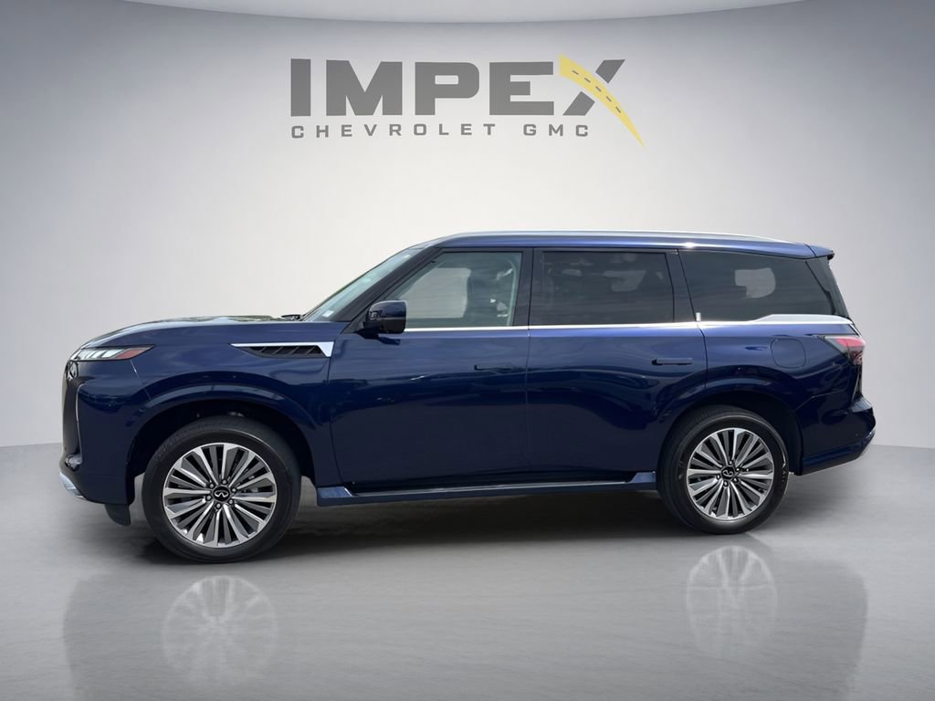 Used 2025 INFINITI QX80 Sensory AWD/4WD image 2