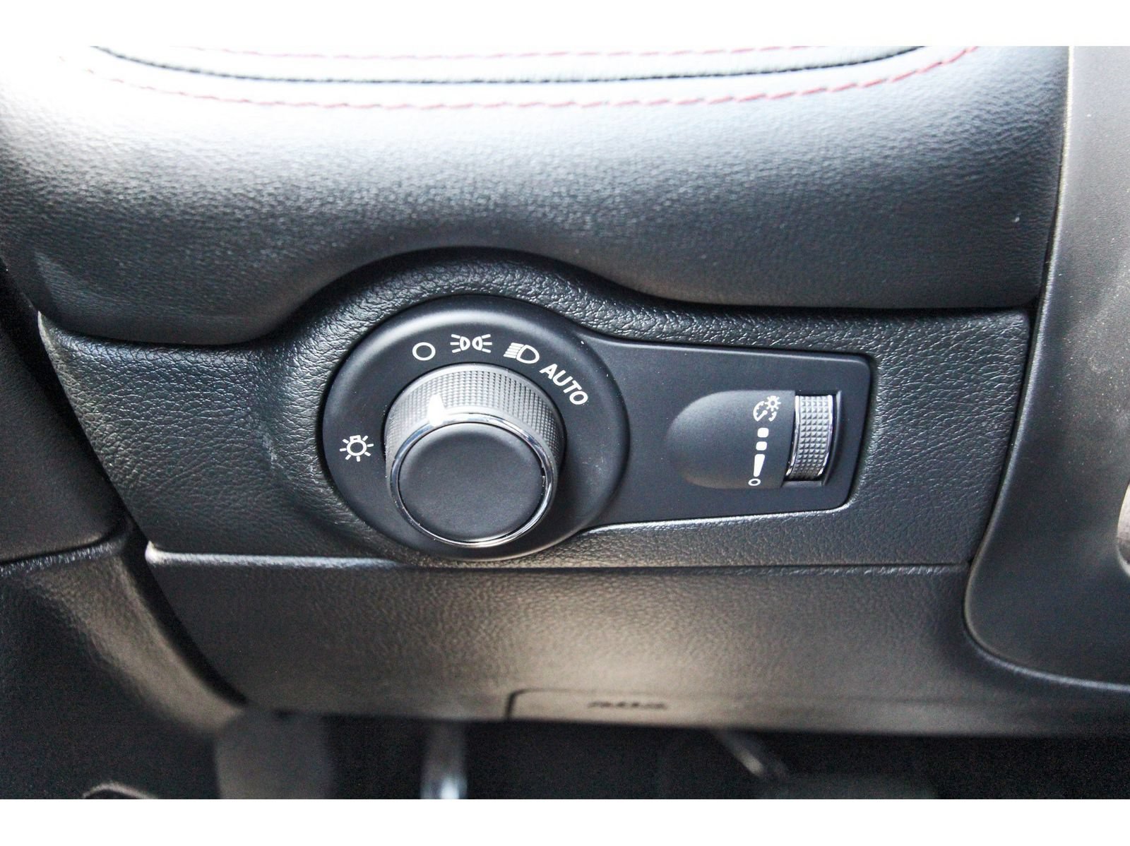 Used 2026 Dodge Durango GT AWD/4WD image 18