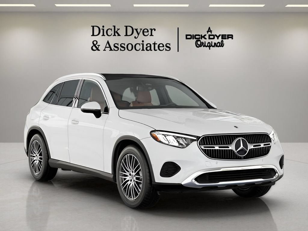 Used 2026 Mercedes-Benz GLC 300 image 6