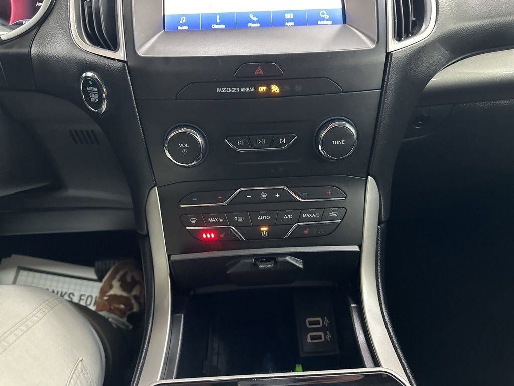 Used 2019 Ford Edge SEL w/ Equipment Group 201A image 43