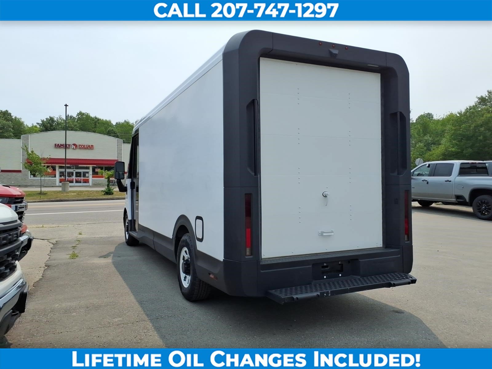 Used 2024 Chevrolet Brightdrop 600 w/ Commercial Equipment Package AWD/4WD image 9