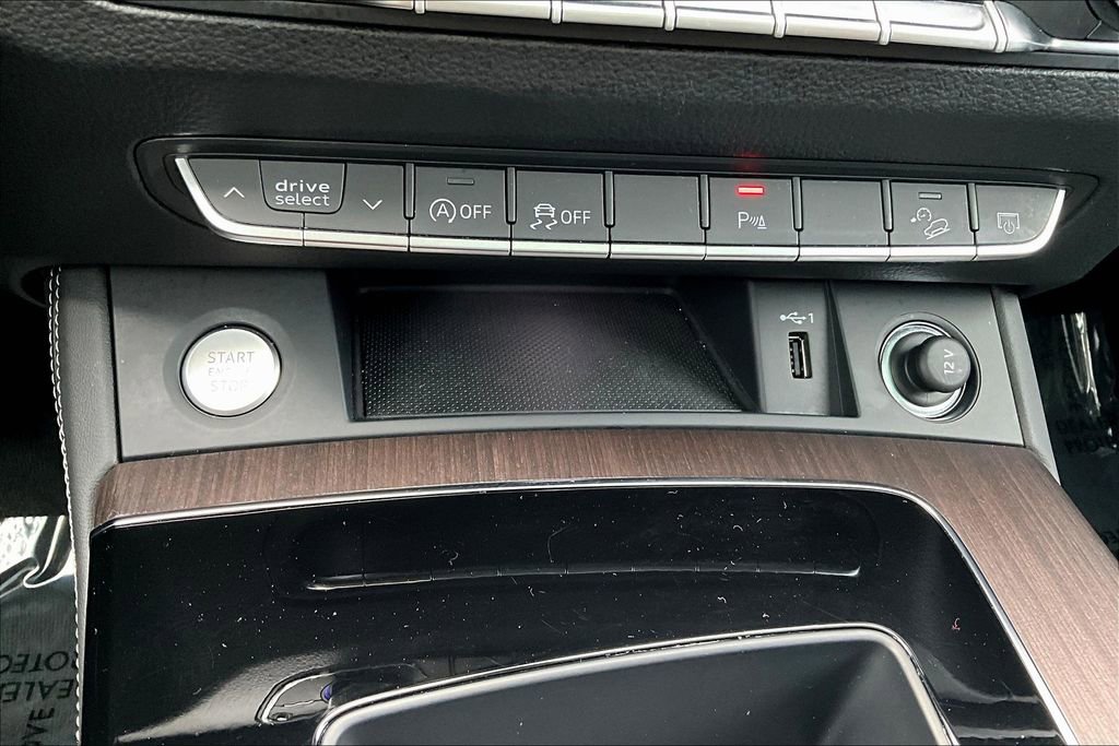 Used 2025 Audi Q5 2.0T Premium Plus w/ Premium Plus Package image 15