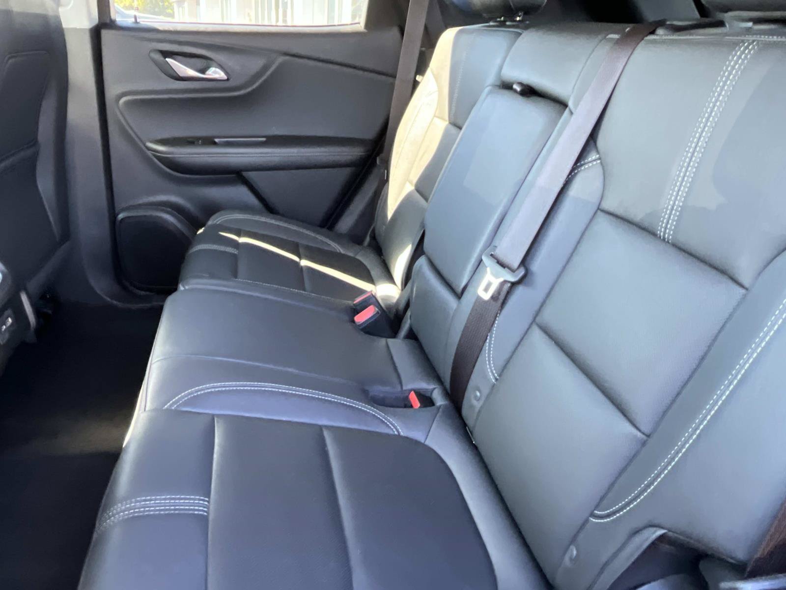 Used 2023 Chevrolet Blazer LT FWD image 21