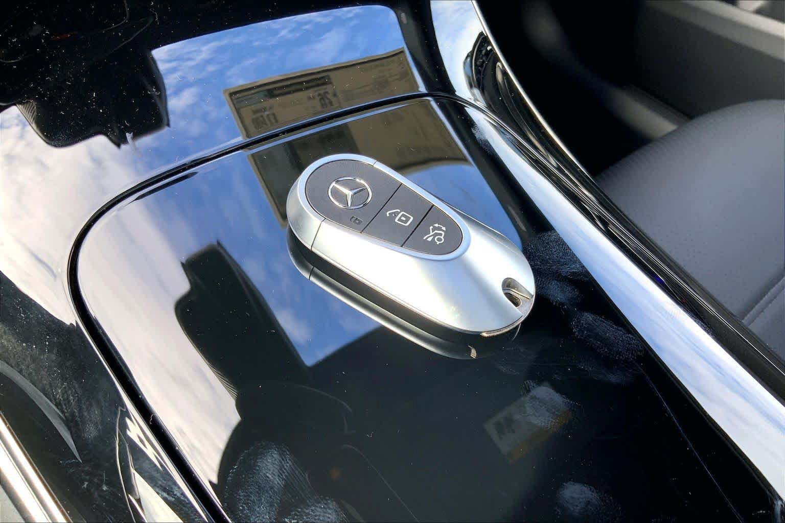 Certified 2026 Mercedes-Benz GLC 300 4MATIC image 21