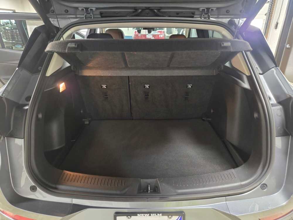 Used 2020 Buick Encore GX Essence w/ Experience Buick Package image 13