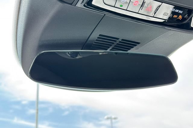 Used 2024 Cadillac Lyriq Sport RWD image 25