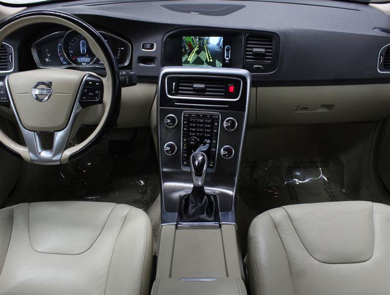 Used 2015 Volvo S60 T5 Platinum w/ Climate Package AWD/4WD image 9