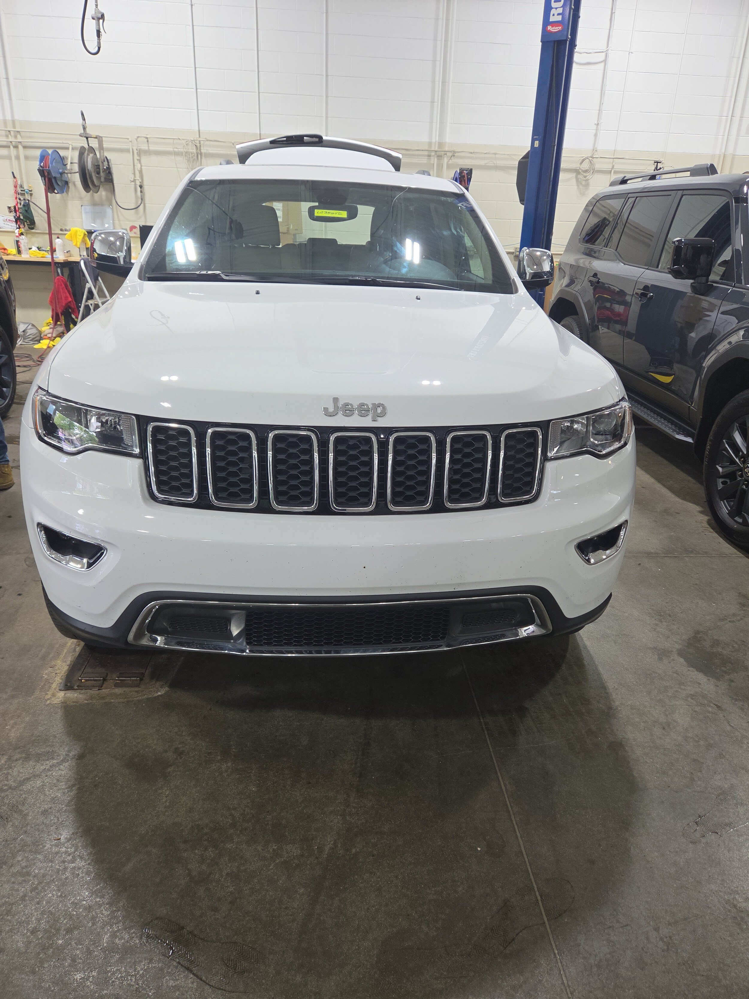 Used 2020 Jeep Grand Cherokee Limited w/ Luxury Group II